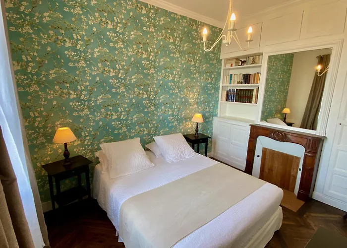 La Maison De La Rose *