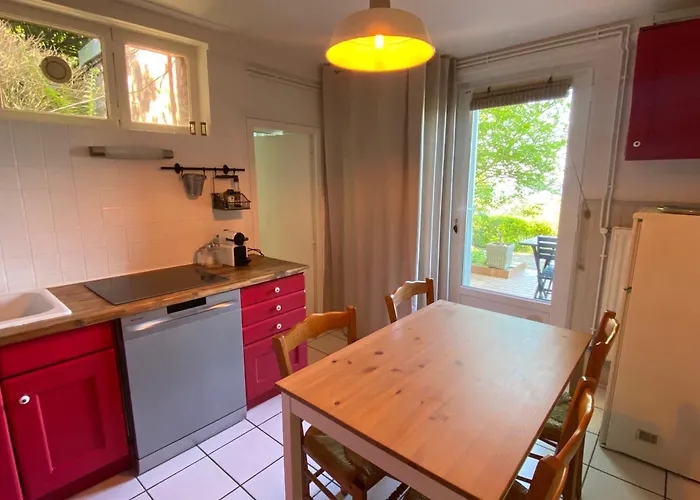 La Maison De La Rose *